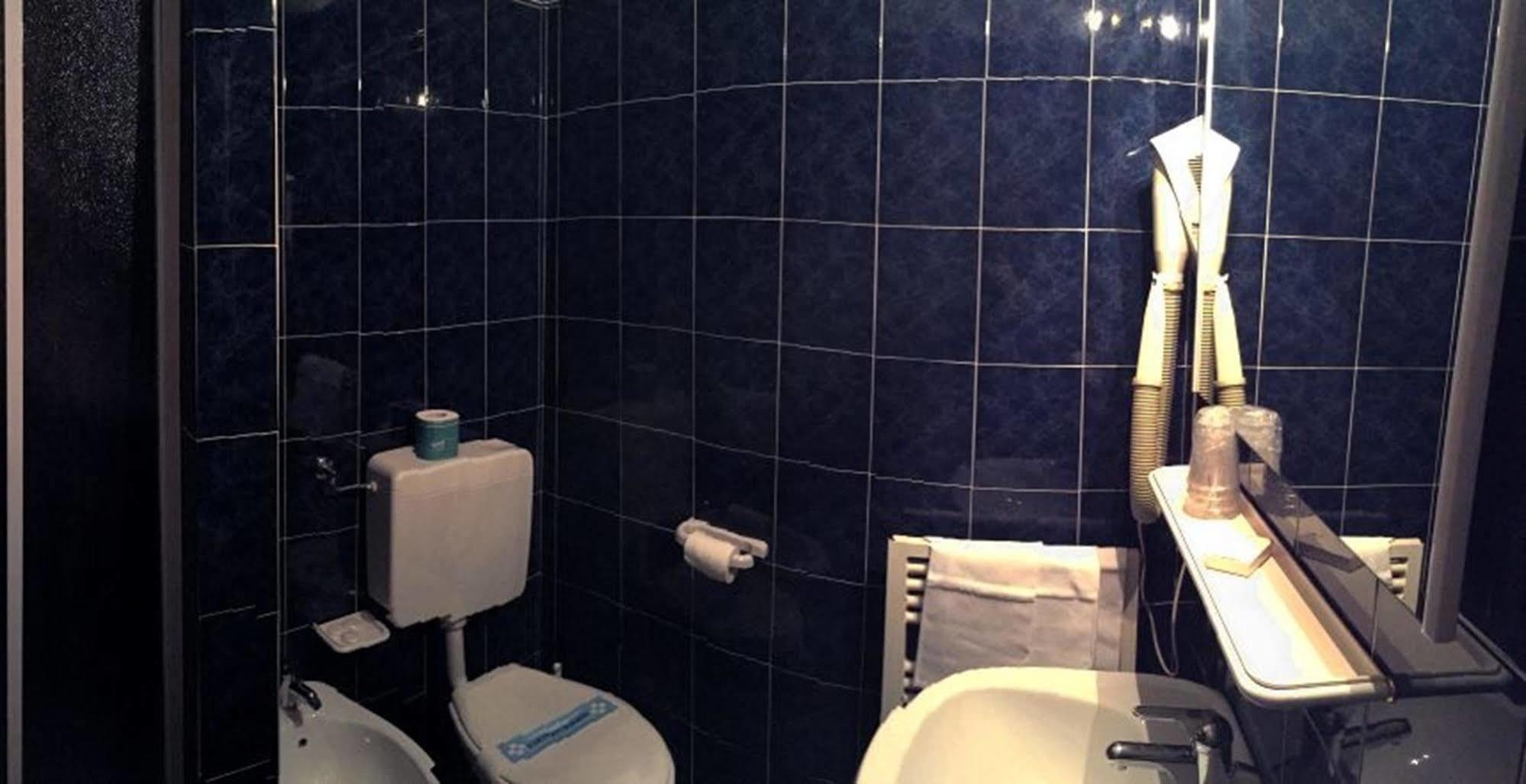 Hotel Internazionale ドモドッソラ エクステリア 写真