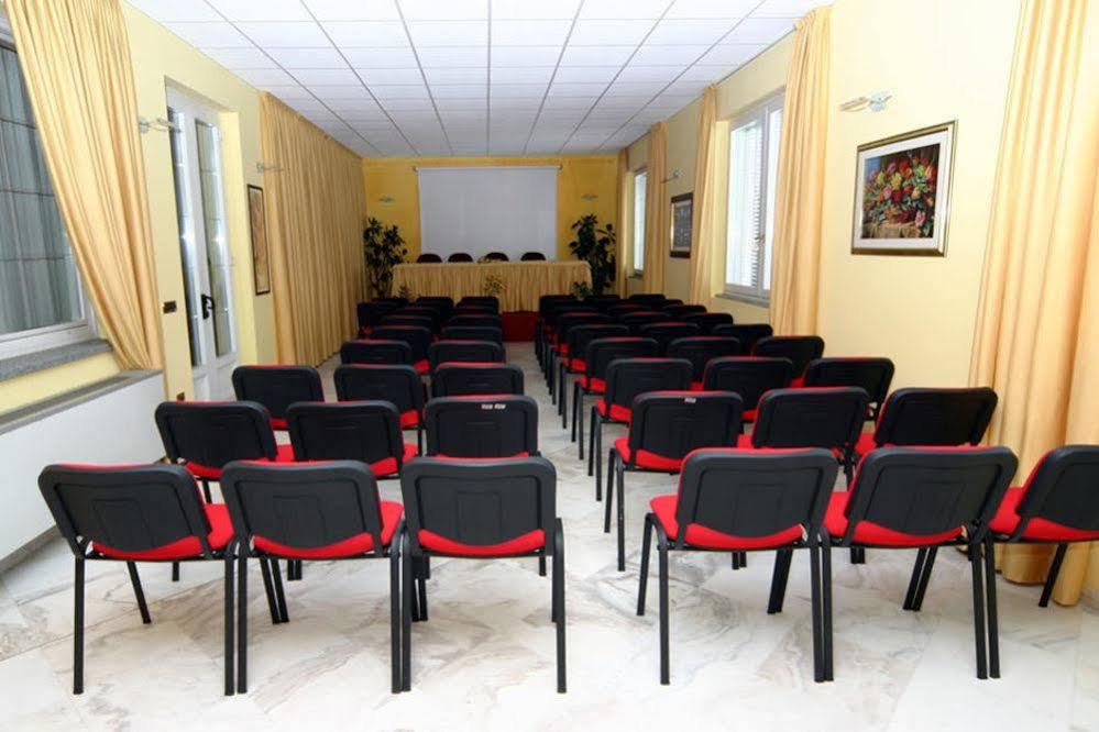 Hotel Internazionale ドモドッソラ エクステリア 写真