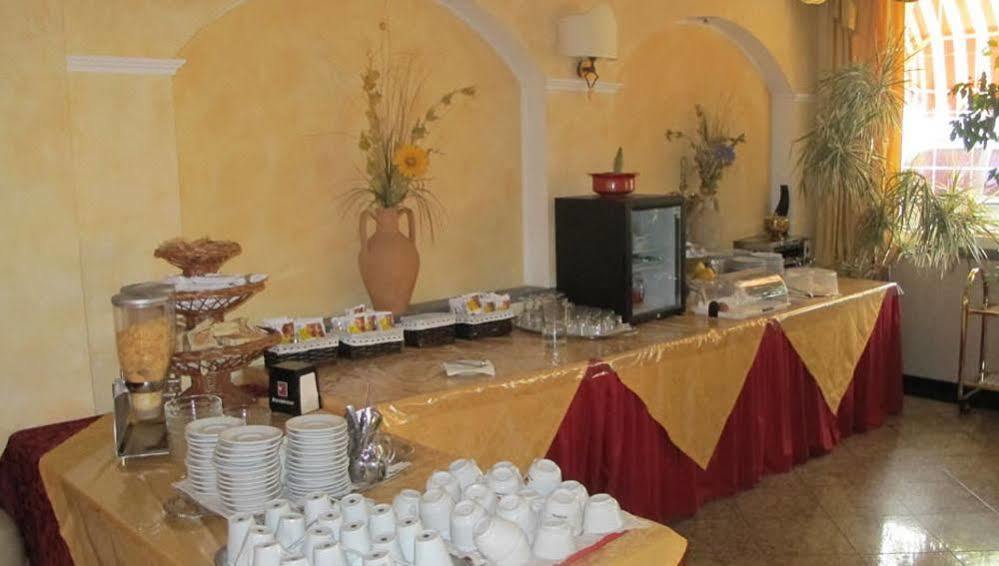 Hotel Internazionale ドモドッソラ エクステリア 写真
