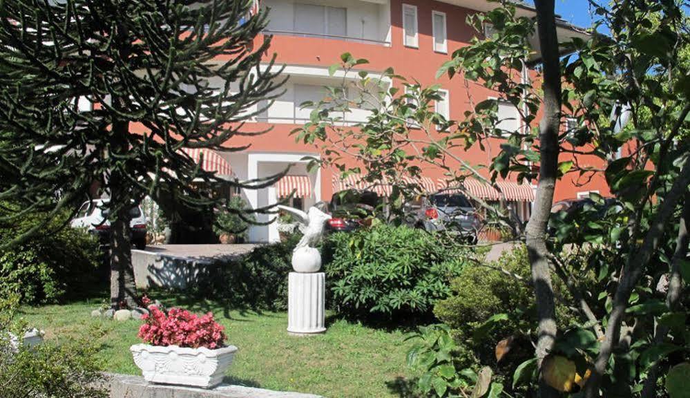 Hotel Internazionale ドモドッソラ エクステリア 写真
